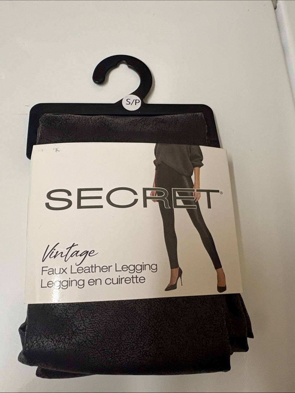 SECRET Vintage Faux Leather Leggings - Black brand new small